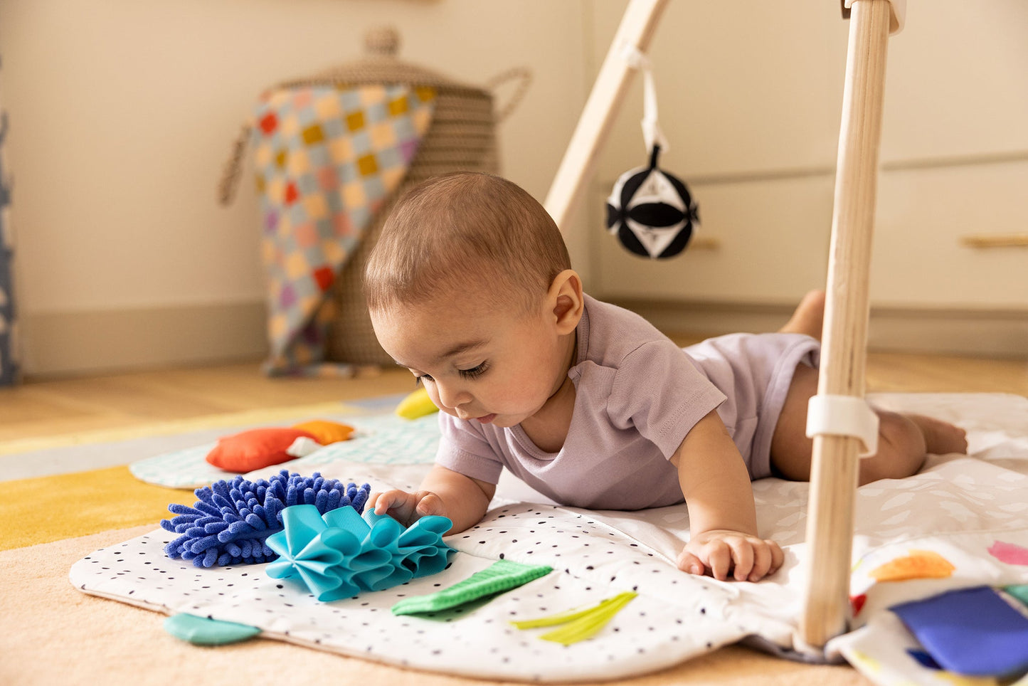 The Play Gym - Baby Activity & Tummy Time Mat