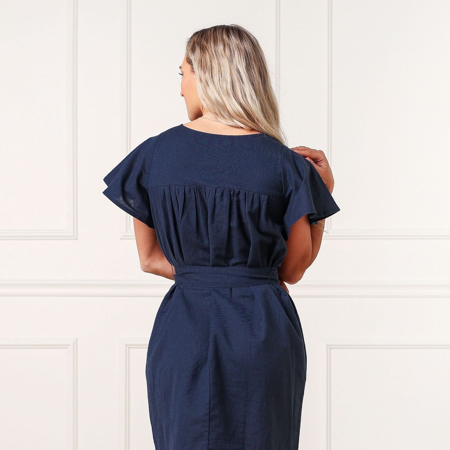 Women's Linen Keyhole Dress