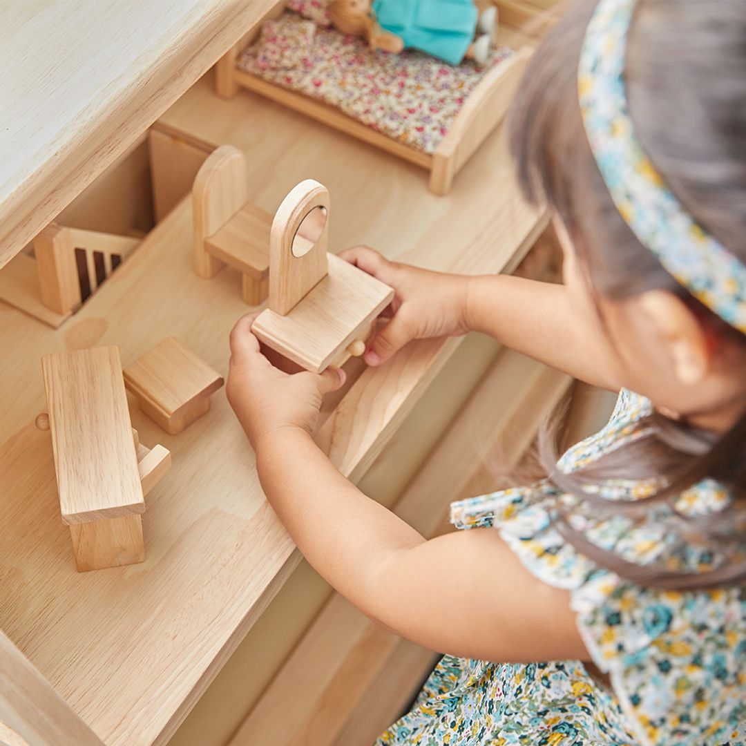 Wooden Victorian Dollhouse