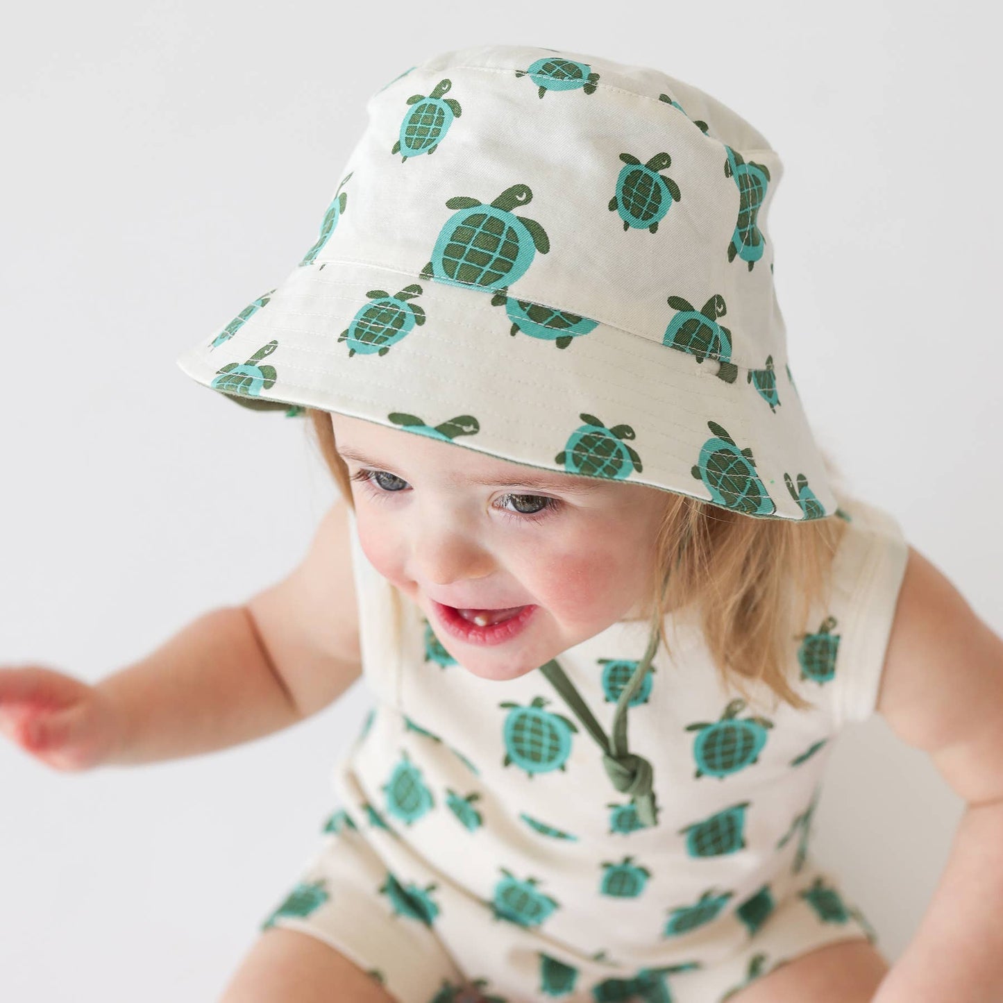Reversible Organic Baby & Toddler Bucket Hat - Turtles