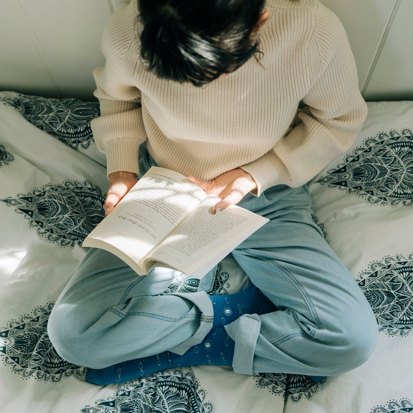 Adult Socks that Give Books