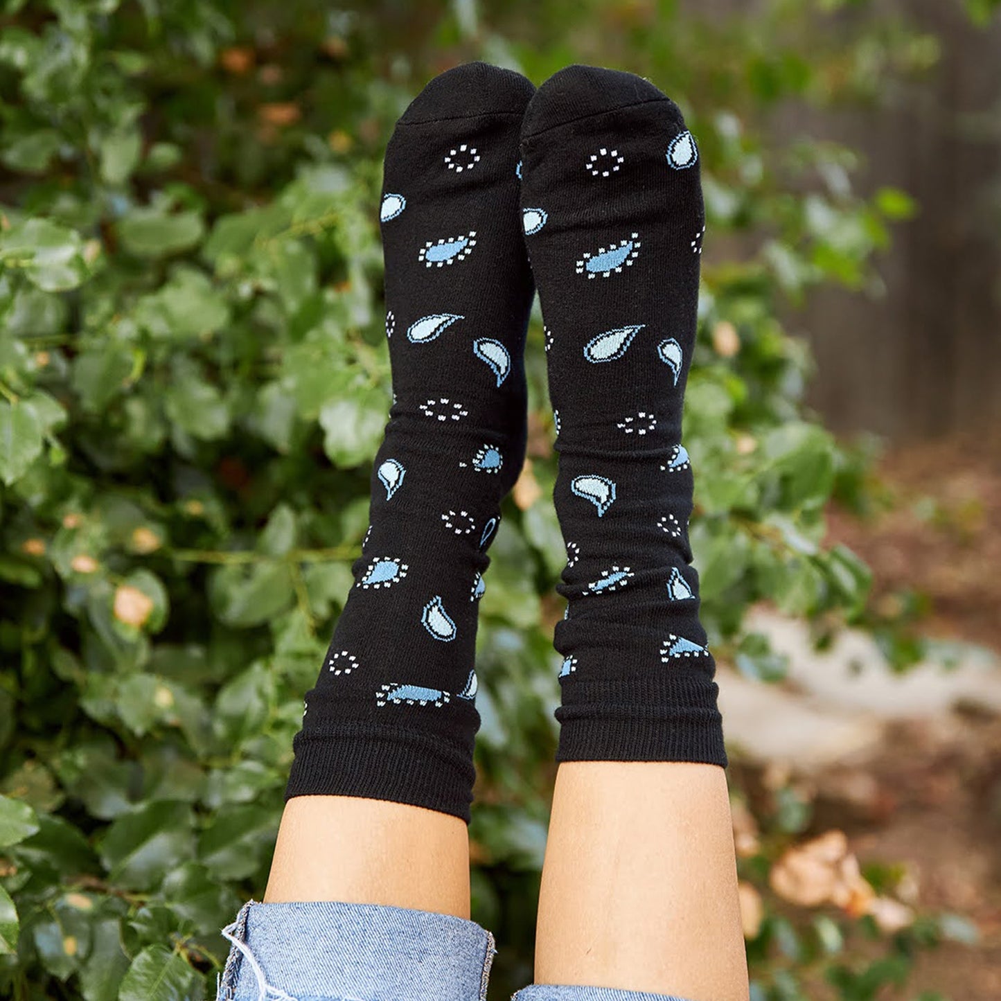 Adult Socks that Give Water