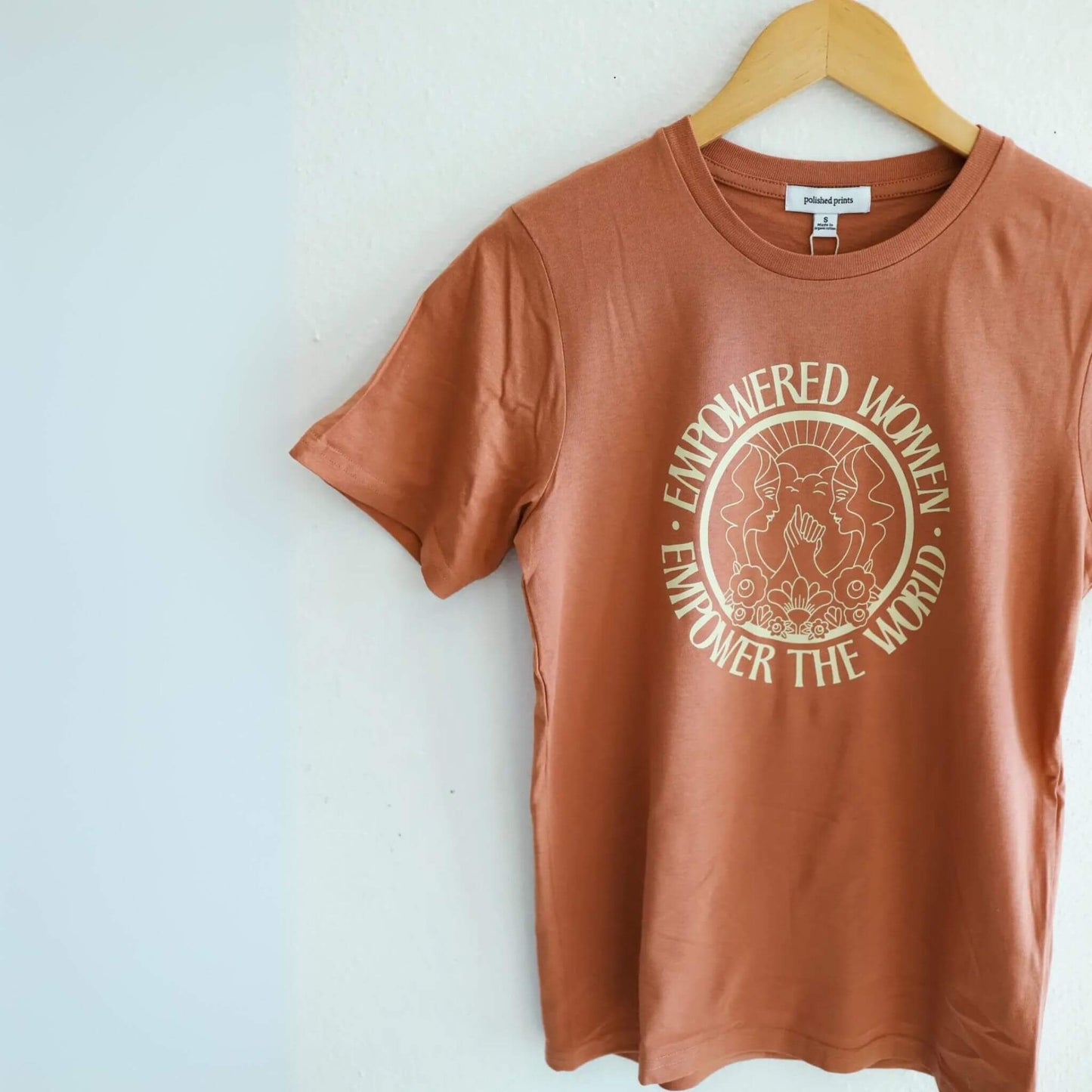 Organic Adults Graphic T-Shirt Empowered Women - Terracotta