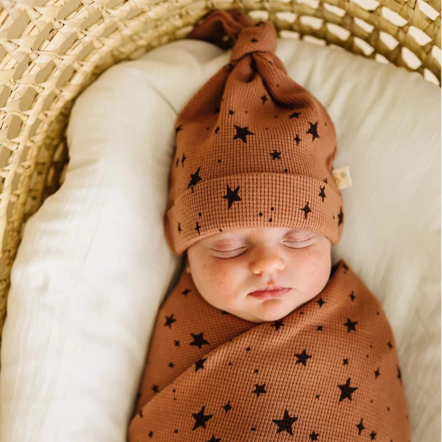 Organic Swaddle Blanket & Hat - Starstruck