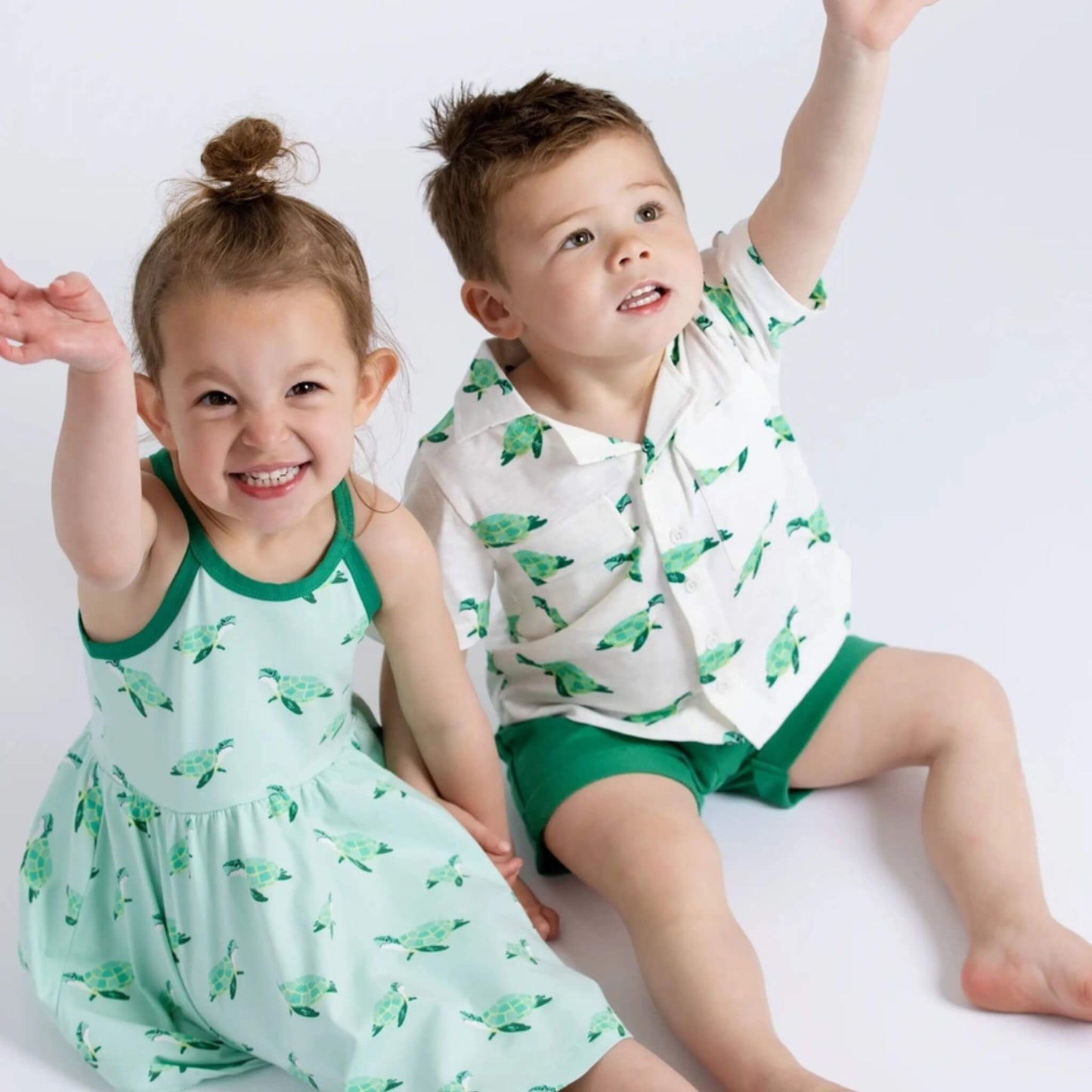 Organic Toddler & Kid Boys Summer Shirt and Short Set - Sea Turtles