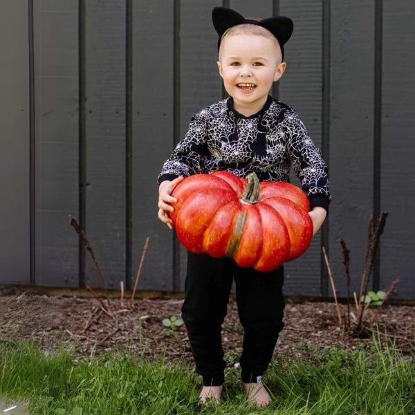 Organic Baby & Toddler Halloween Outfit - Spiderwebs Sweatshirt and Jogger Set