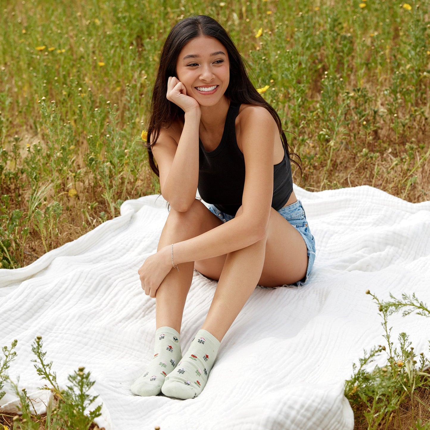 Adult Socks that Plant Trees