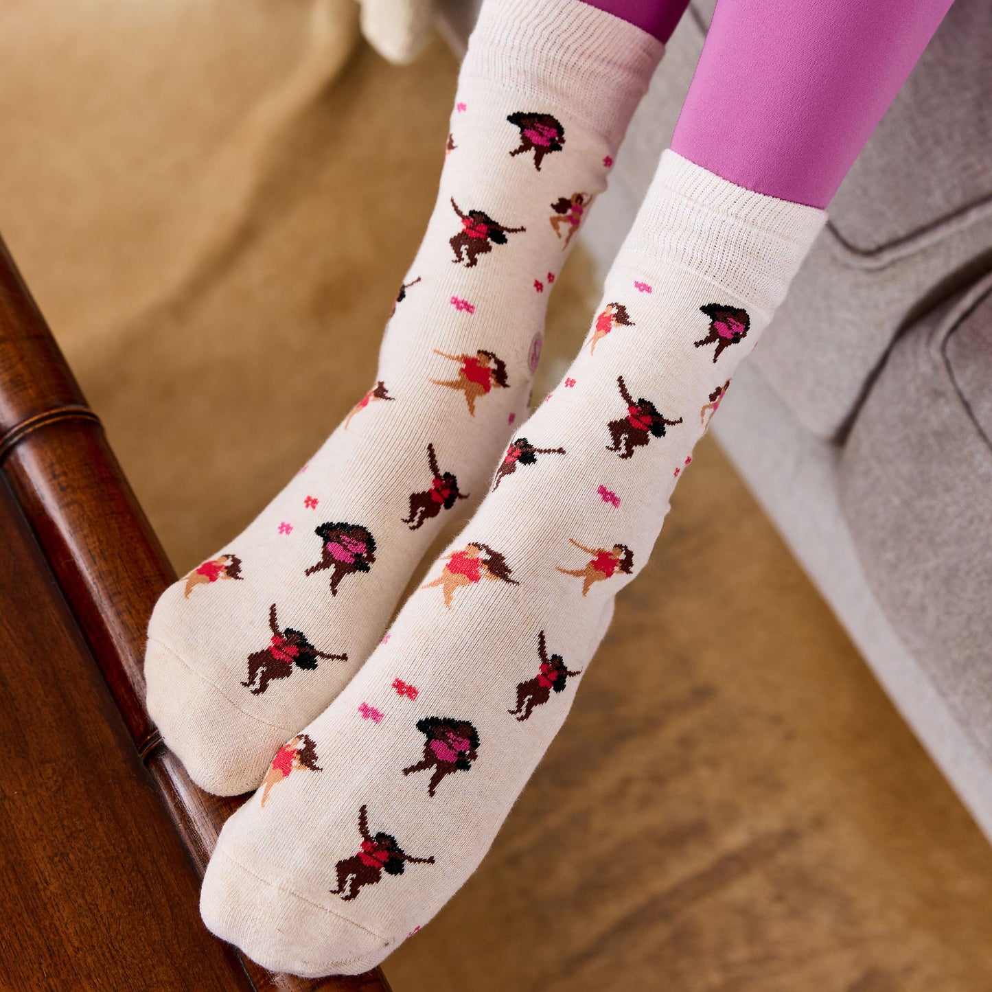 Adult Socks that Support Self-Checks