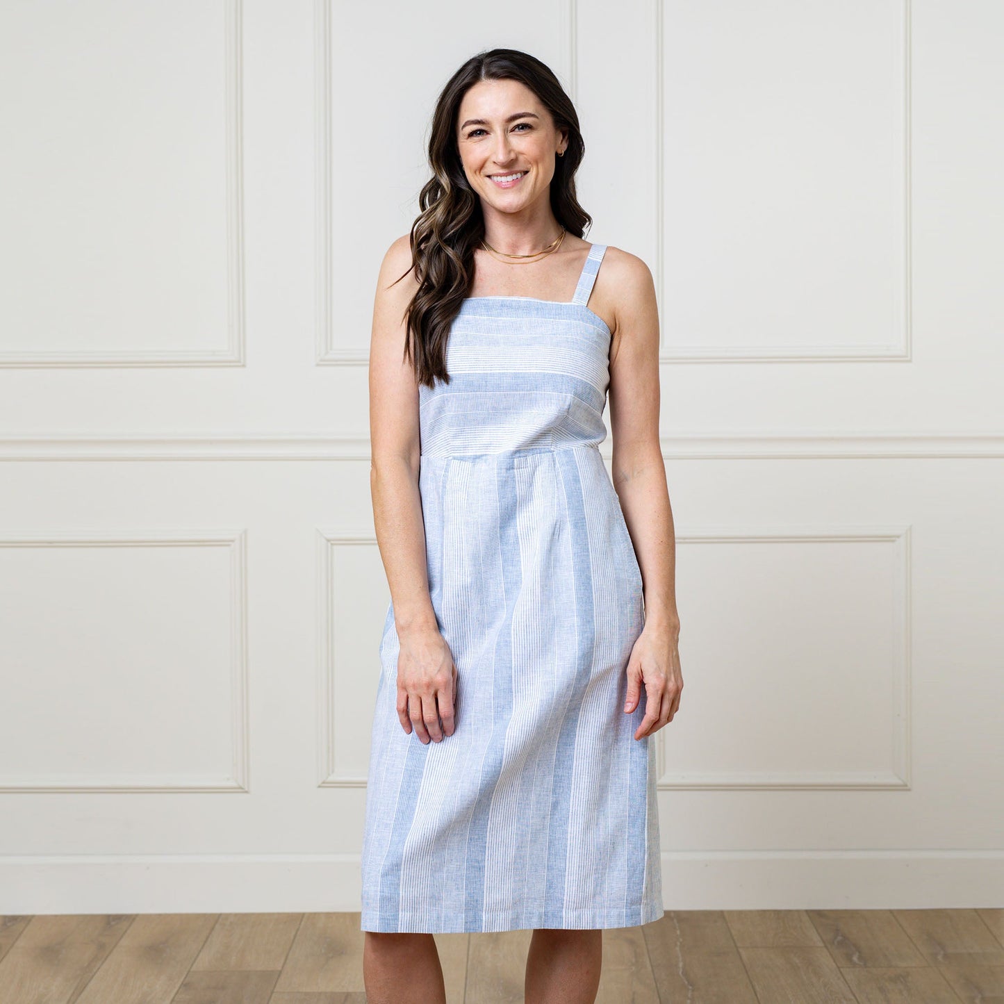 Women's Linen Sheath Dress