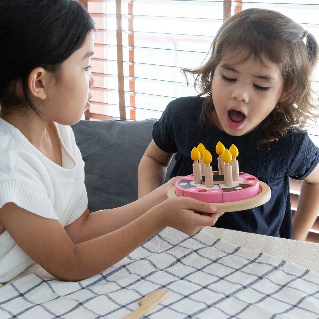 Wooden Birthday Cake Set