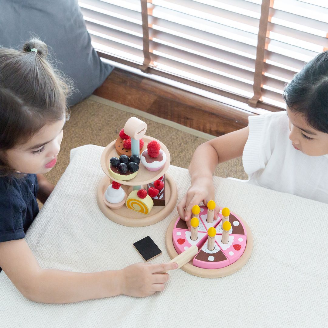Wooden Birthday Cake Set