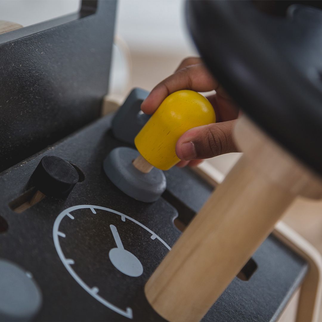 Wooden Toy Model - Motor Mechanic