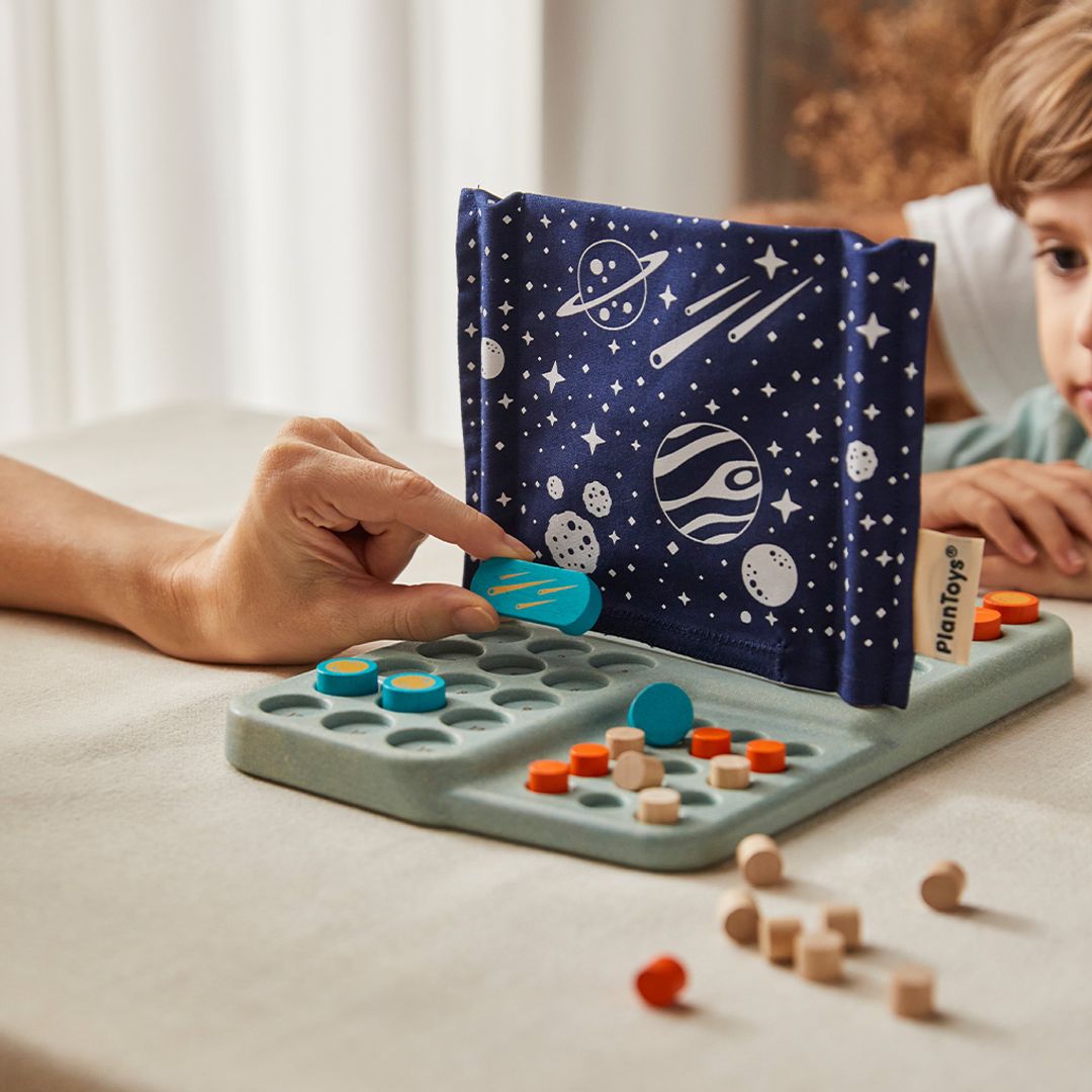 Guess My Planet Wooden Toy Game Set