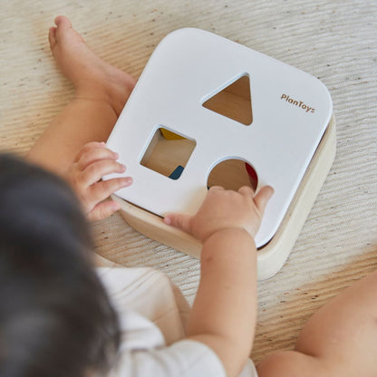 Wooden Toy Shape & Sort It Out Bin