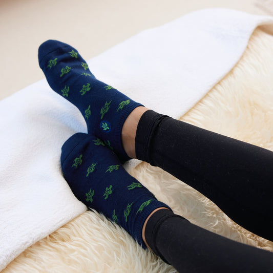 Adult Socks that Protect Turtles