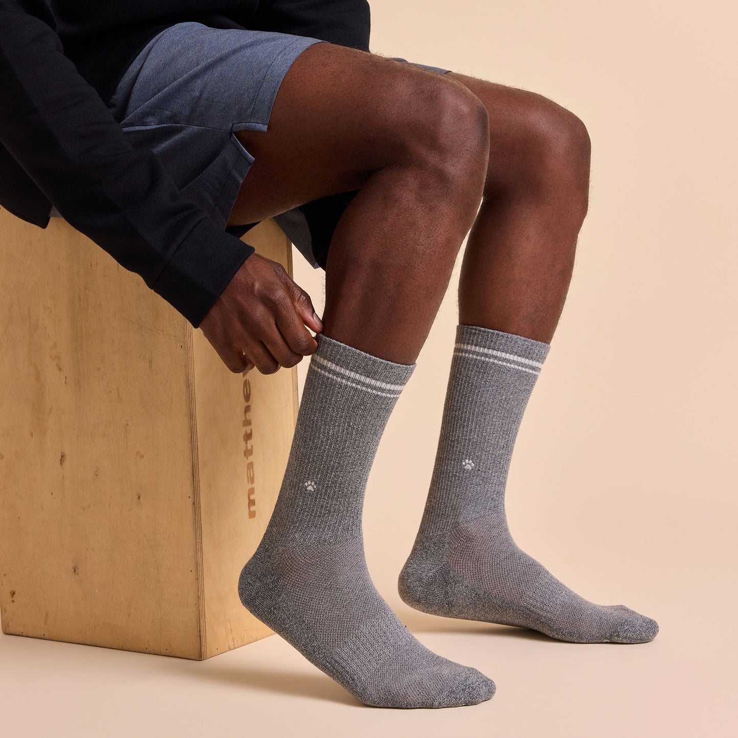 Comfort Crew Adult Socks that Save Dogs