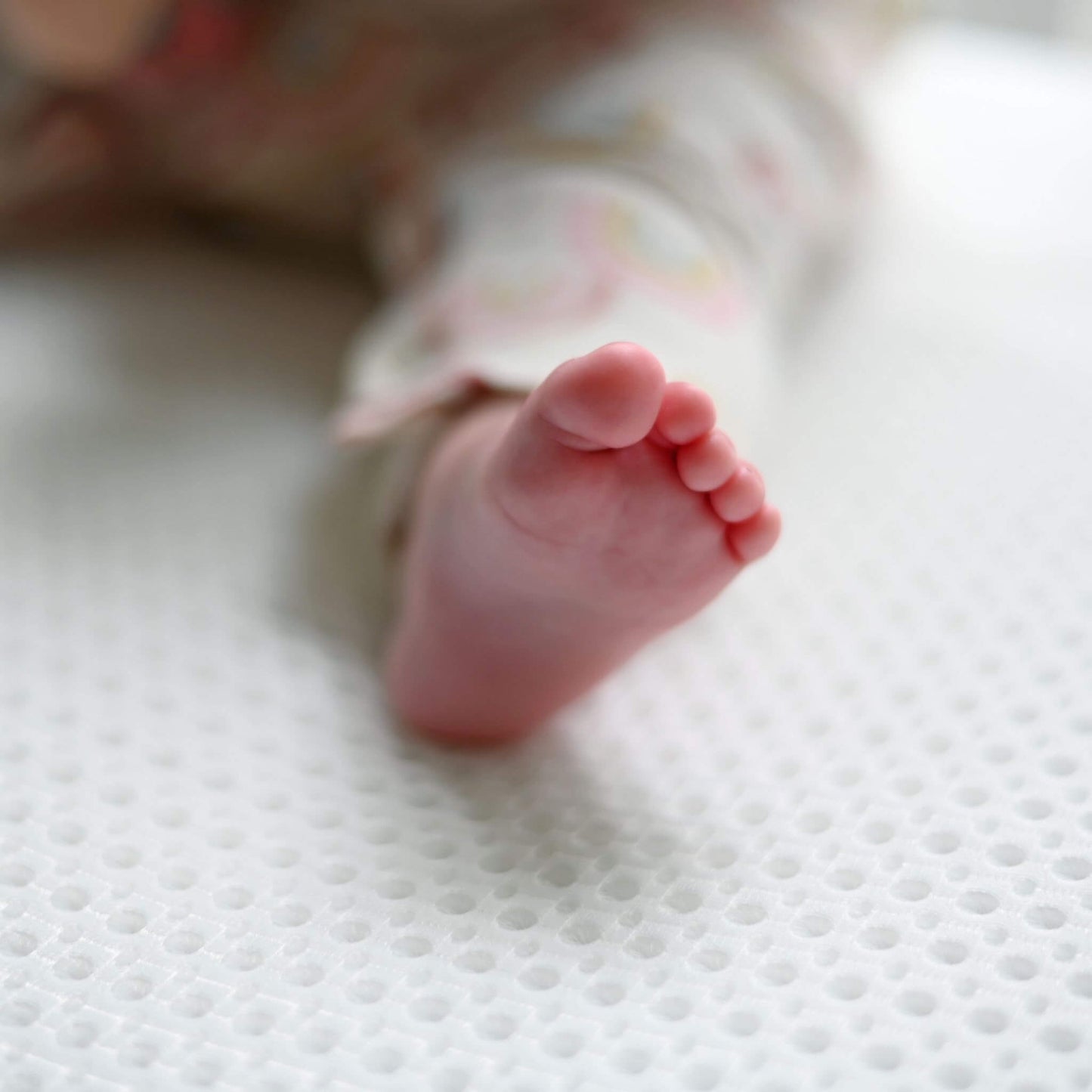 Breathable Organic 2-Stage Baby Crib Mattress