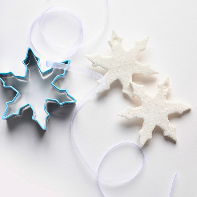 Snowflake Holiday Ornament Kit – DIY Craft