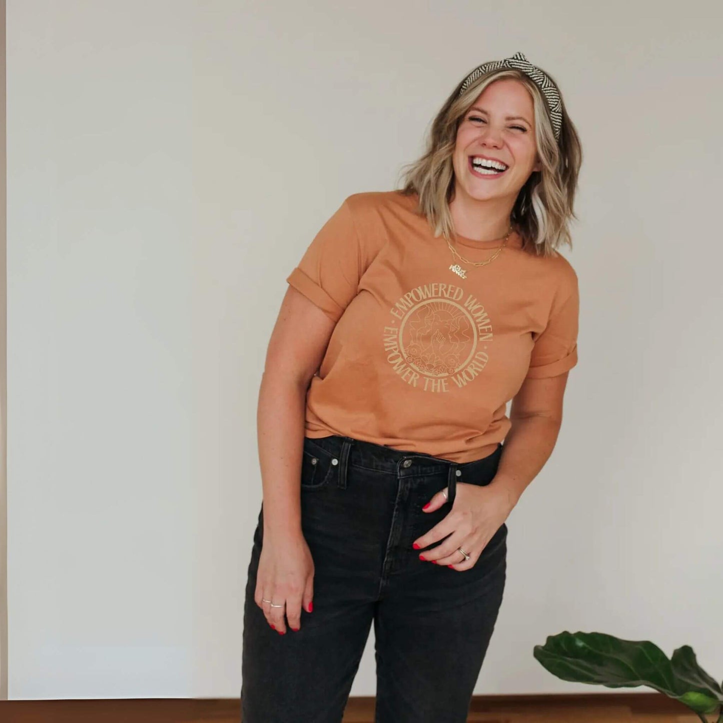 Organic Adults Graphic T-Shirt Empowered Women - Terracotta