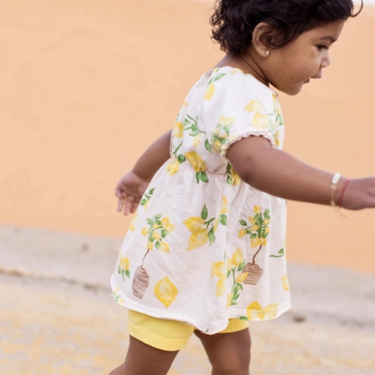 Organic Baby & Toddler Girl Island Lemons Top & Short Set