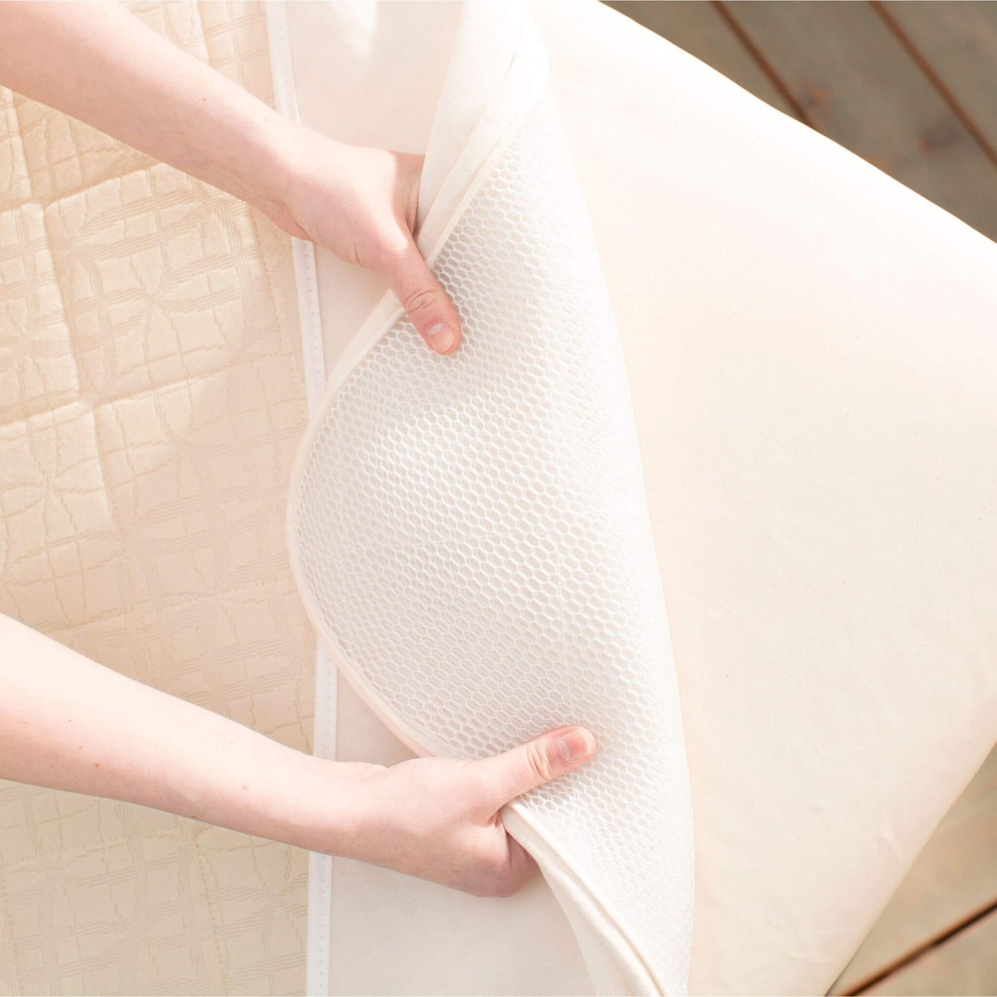 Organic Breathable Ultra Baby Crib Mattress (2-Stage)