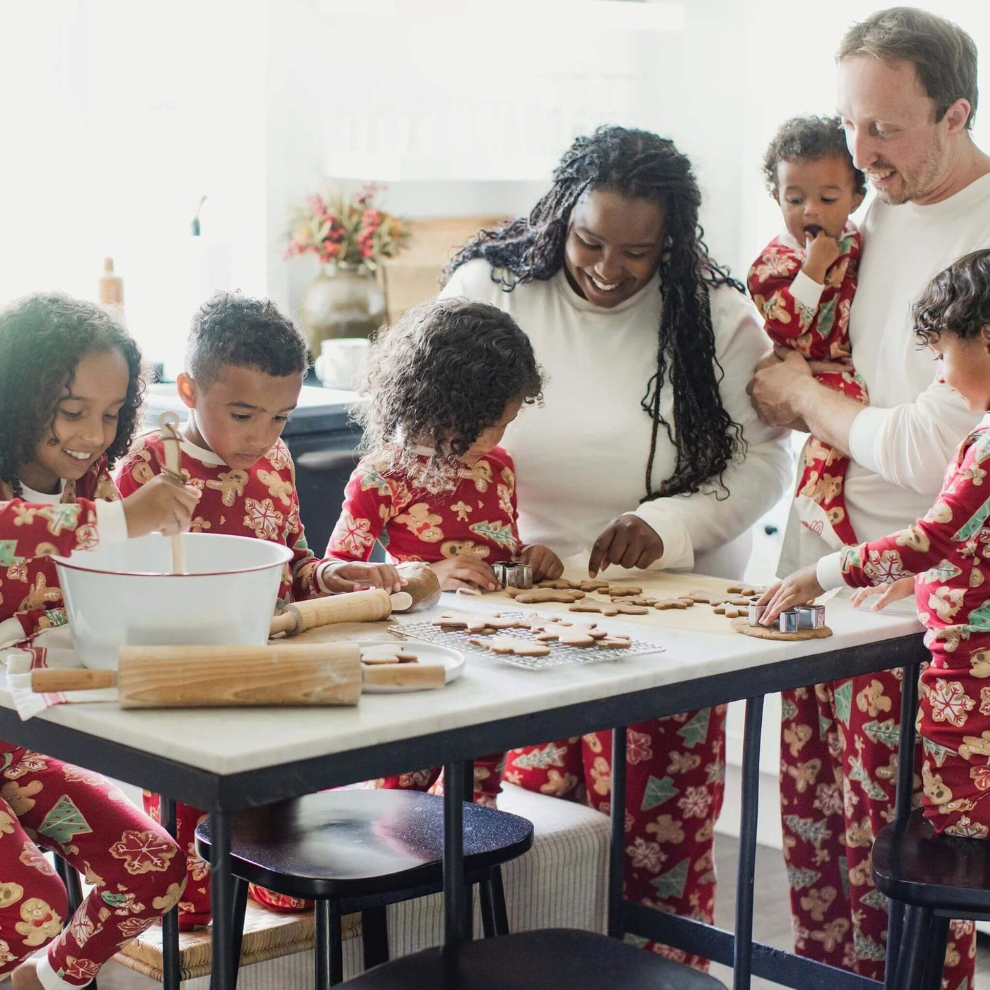 Organic Toddler & Kid Two-Piece Pajamas - Holiday Gingerbread Bake