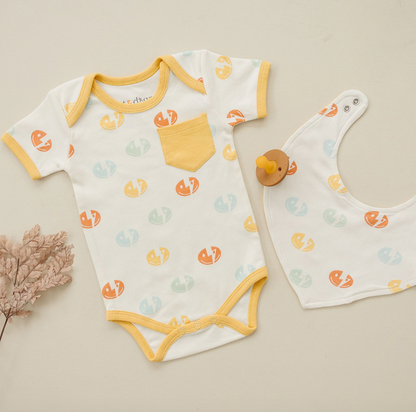 Organic Cotton Short Sleeve Baby Bodysuit - Smiley Bolts