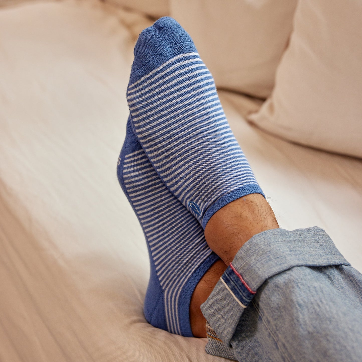 Adult Socks that Give Water