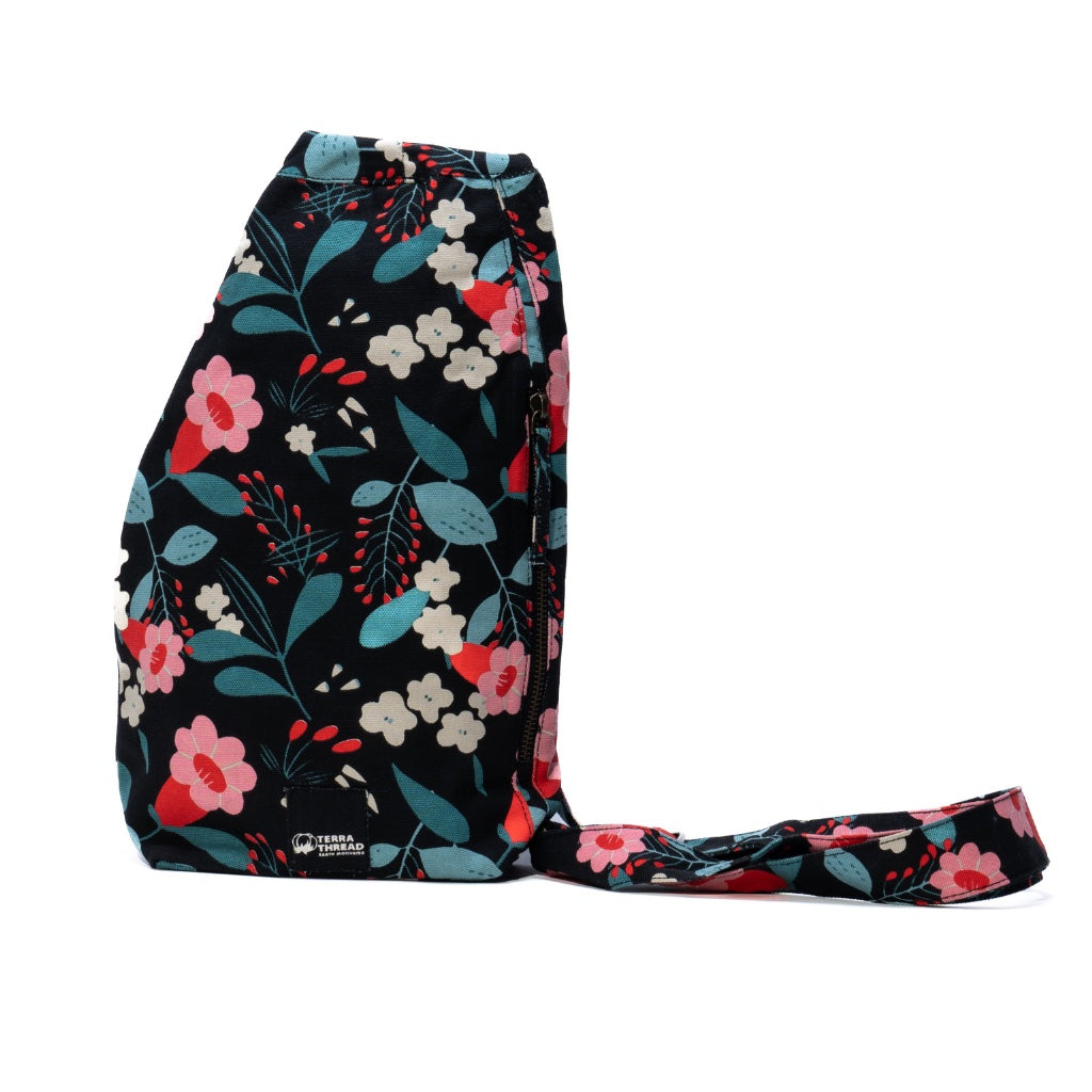 Organic Cotton Gaia Sling bag