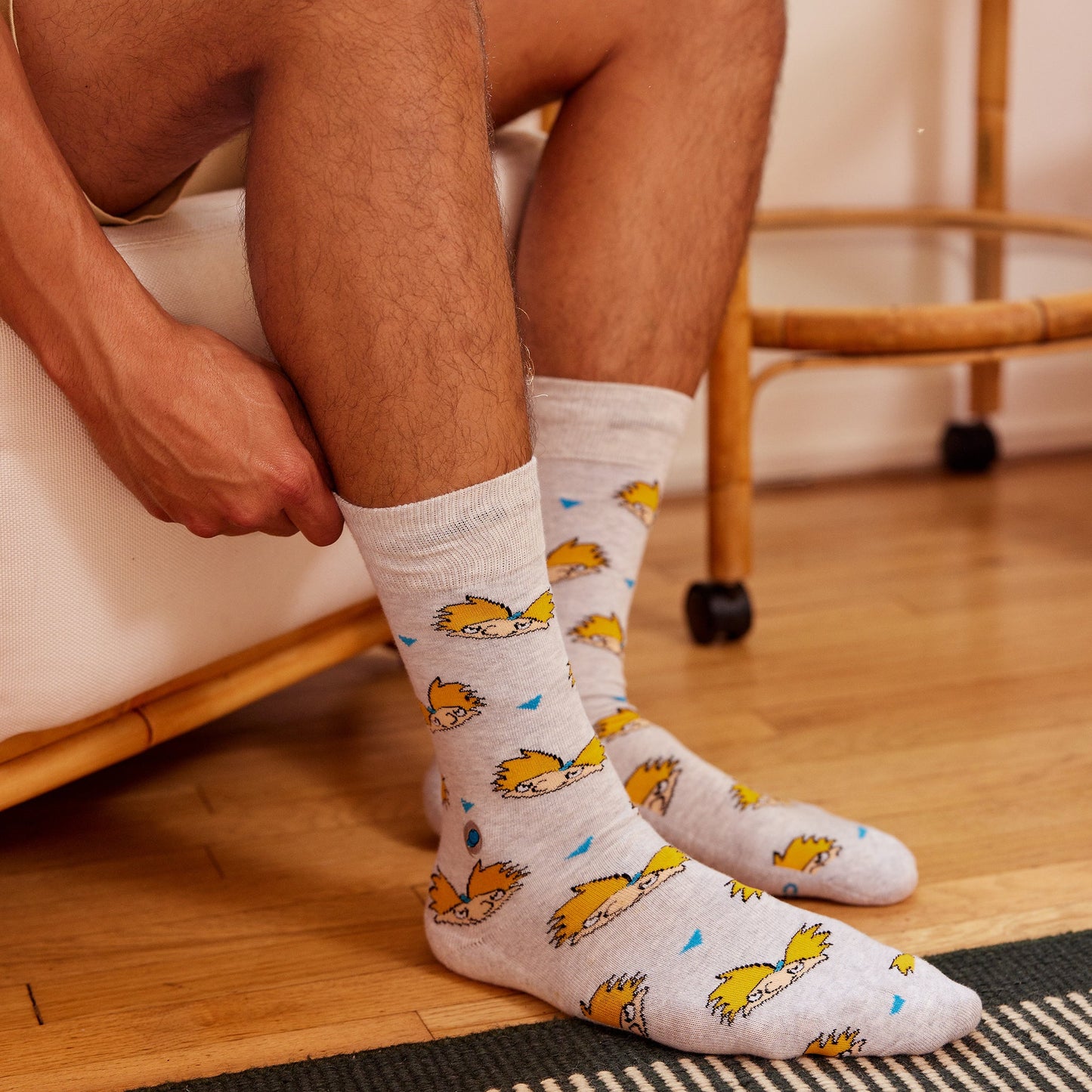 Hey Arnold Adult Socks that Give Books