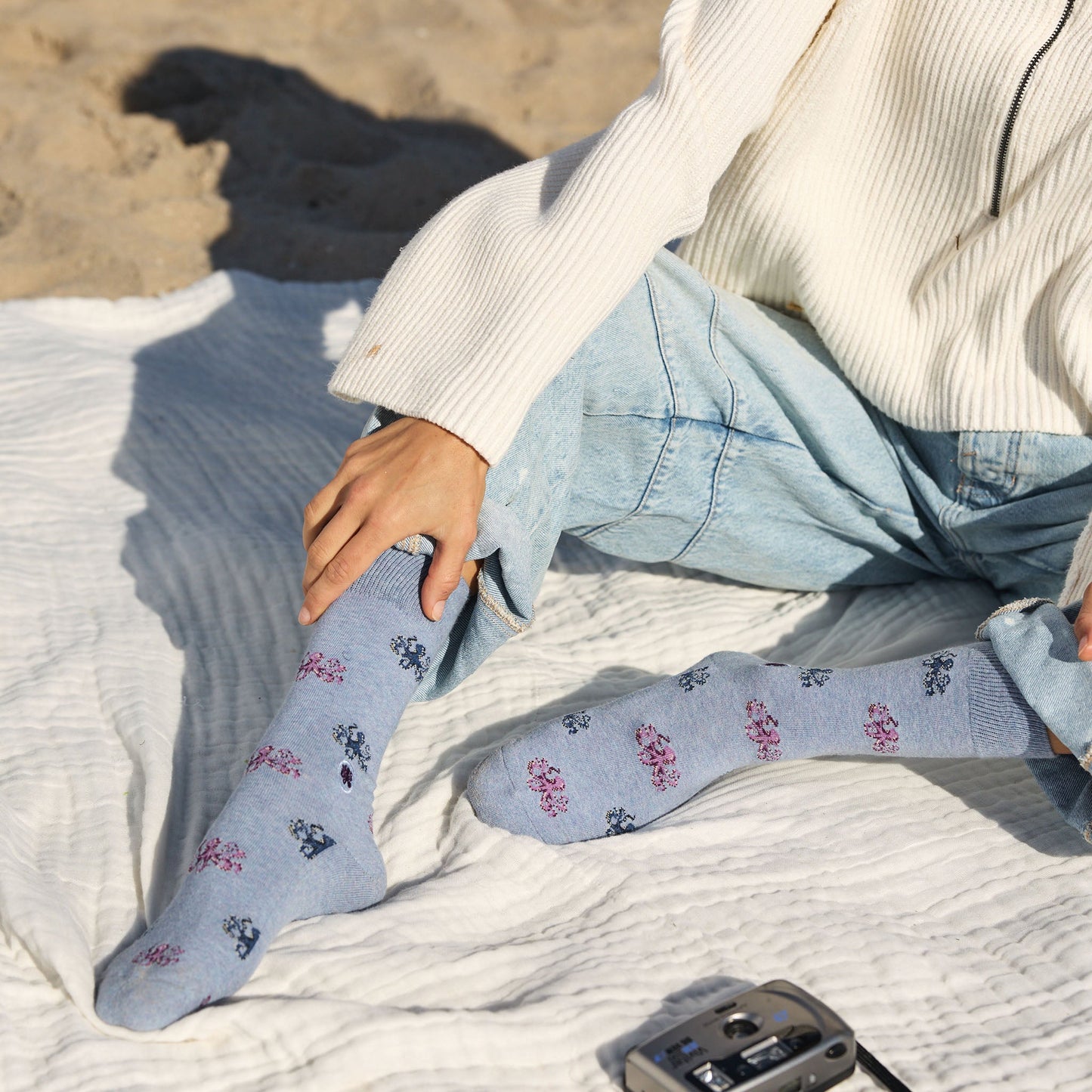 Adult Socks that Protect Octopuses