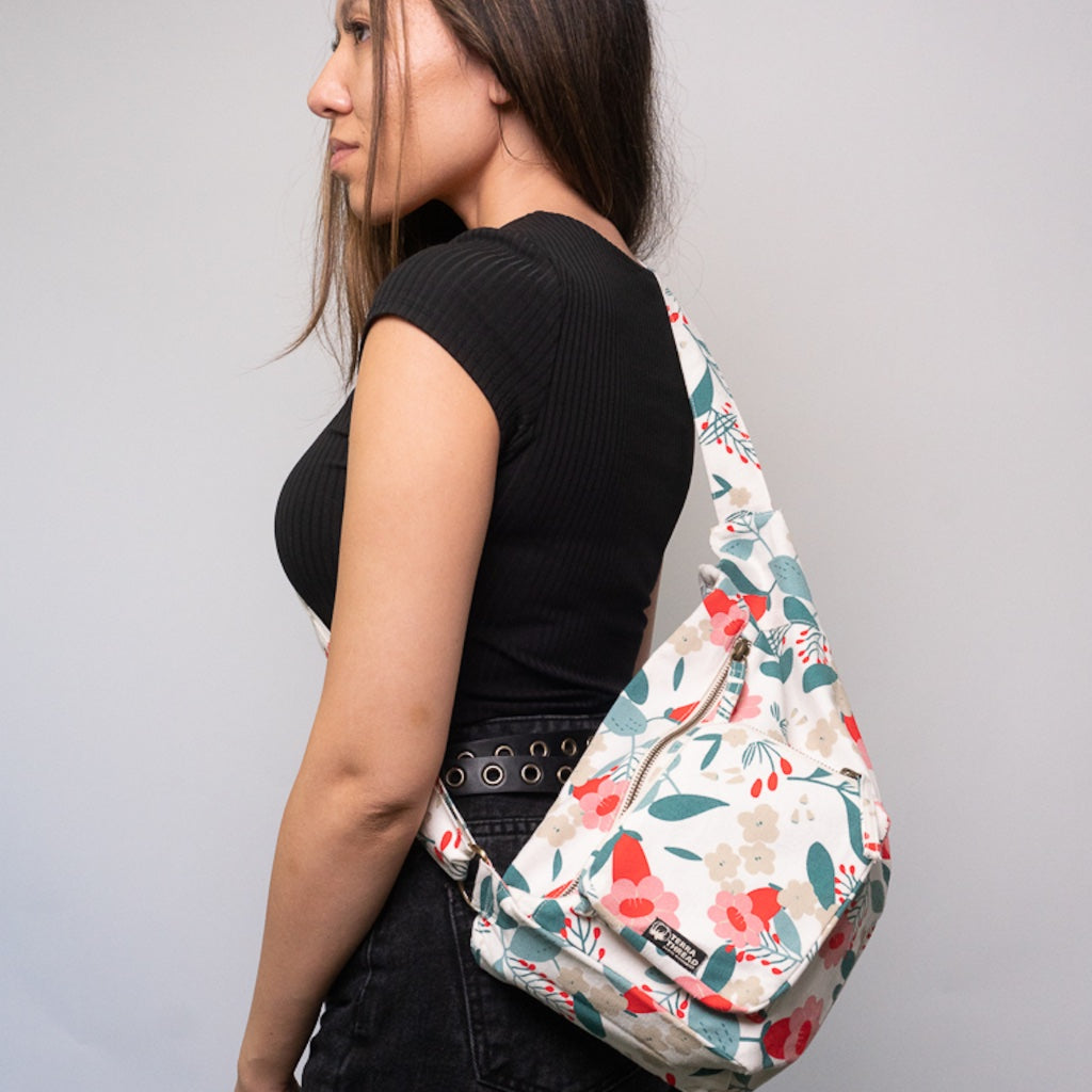 Organic Cotton Gaia Sling bag