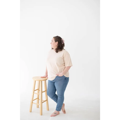 The Mom Tee in Shifting Sand